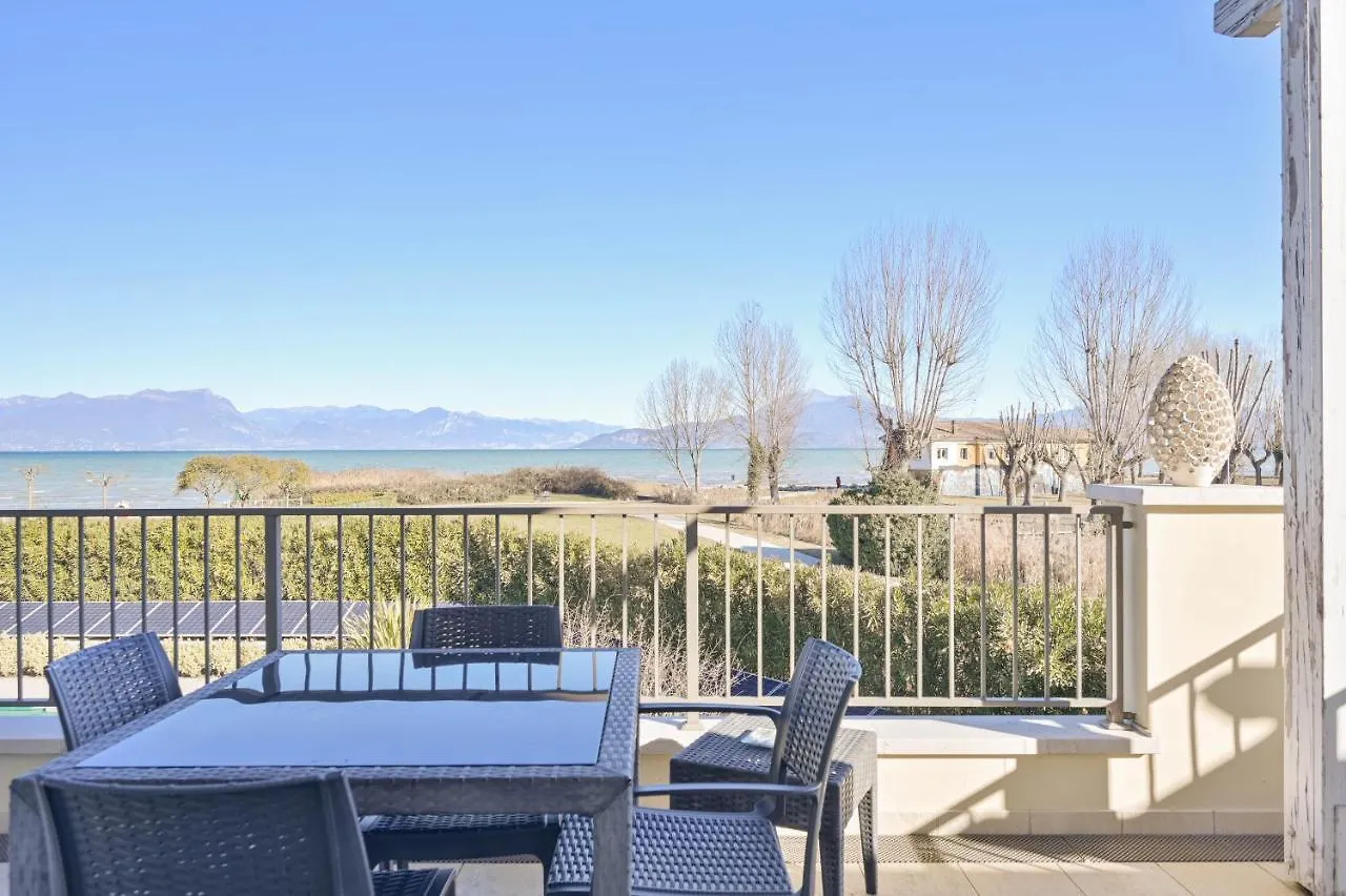 Holiday home Villa Onofria Sirmione