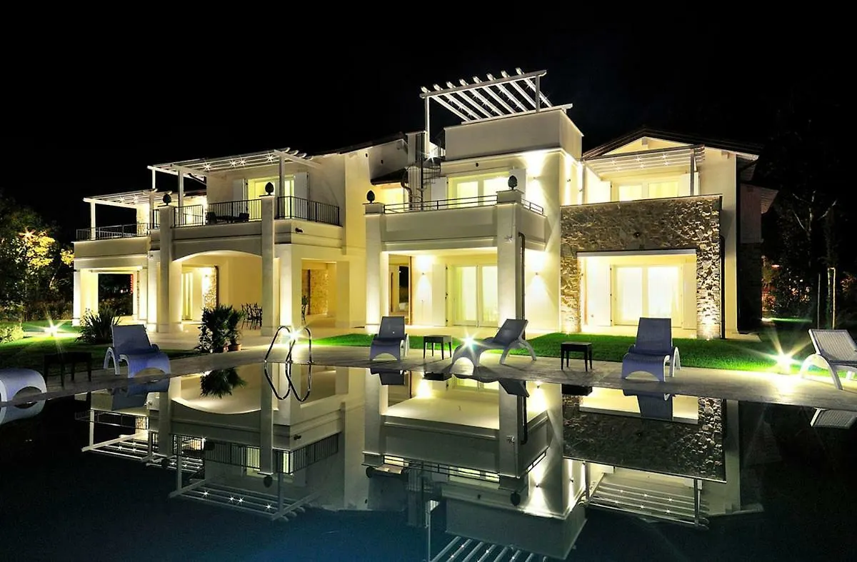 Villa Onofria Sirmione 0*,