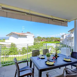  Apartment La Castellana Superior