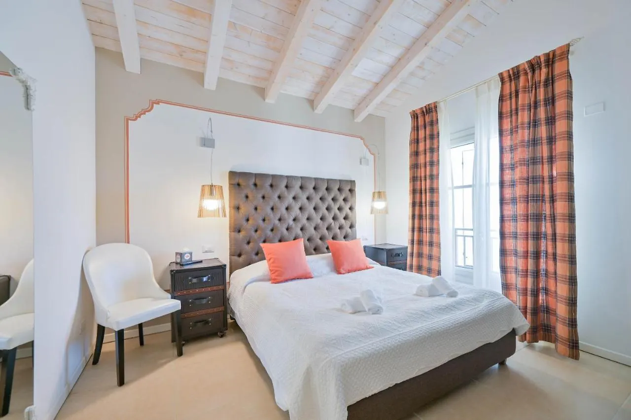Villa Onofria Sirmione Italië